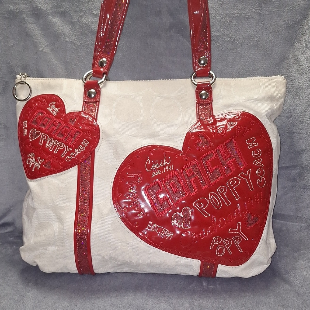 EUC Coach Light Cream and Red Heart Colored Poppy Tote
